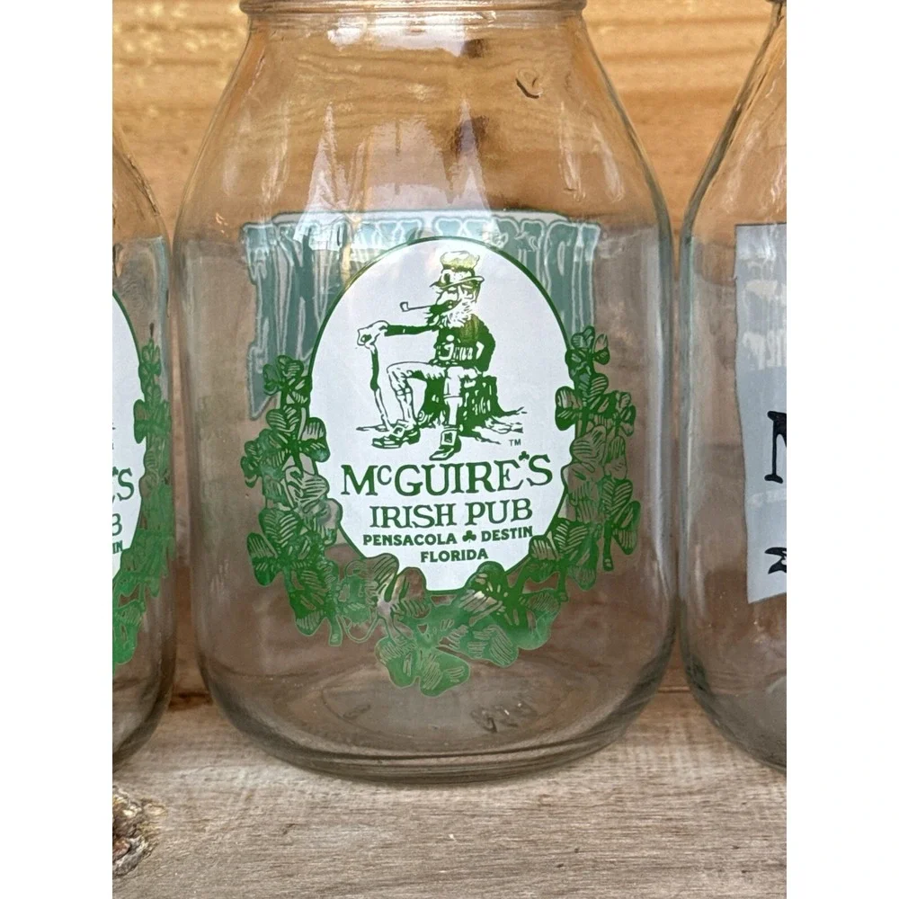 McGuire's Irish Pub Beer Glass ‎ MASON JAR 